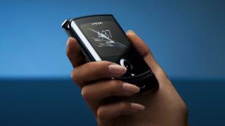 Preț și disponibilitate Motorola RAZR 2019 în România