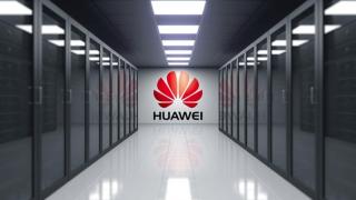 Companiile americane au depus 300 de cereri pentru licenţe de vânzare spre Huawei, dar doar un sfert au fost aprobate