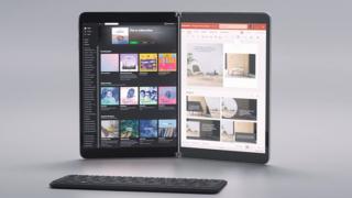 Microsoft ne pregăteşte pentru un viitor al terminalelor cu 2 ecrane, pliabile; Detaliază aplicaţiile pentru Windows 10X