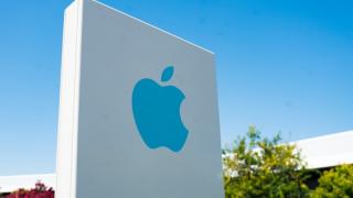 Foştii angajaţi Apple care au furat secretele companiei ar putea fugi în China, unde ar primi azil