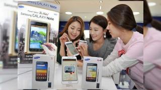 Samsung Galaxy Note pe alb - a sosit În magazine