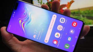 Samsung Galaxy S10 5G: OS, UI, aplicaţii cu One UI uşor actualizat