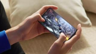 Oppo Reno 3 debutează cu procesor MediaTek Dimensity 1000L, 5G și multe camere foto în spate
