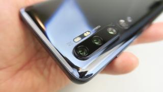 Xiaomi Mi Note 10, telefonul cu cameră foto de 108 mpx va debuta curând în oferta Vodafone România