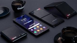 Samsung Galaxy Z Flip va fi peste rivalul Moto RAZR 2019 la capitolul baterie; Iată ce capacitate va avea