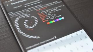 Telefoanele cu Android sunt de fapt mai greu de hackuit decât iPhone-urile conform unor experţi din Israel