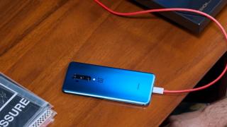 OnePlus domină a doua cea mai populată ţară din lume, în zona premium; Iată cum a crescut firma în India