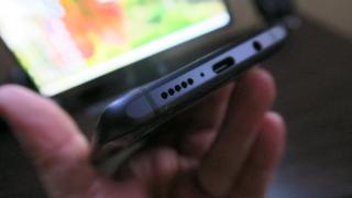 Xiaomi Mi Note 10: Acustică de toţi decibelii, dar atenţie cum ţineţi telefonul