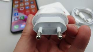 Apple iPhone 11 Pro Max: Baterie ce pare imposibil de depăşit în viitorul apropiat