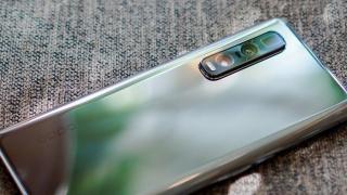Oppo Find X2 Pro apare în cele mai clare fotografii reale, care scot camera periscop în evidenţă