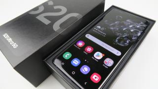 Samsung Galaxy S20 Ultra 5G: Hardware de 2030, sau fie… 2025