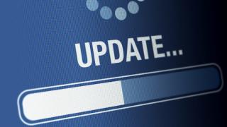 Uniunea Europeană ar putea obliga companiile să livreze actualizări software și pe telefoanele mai vechi