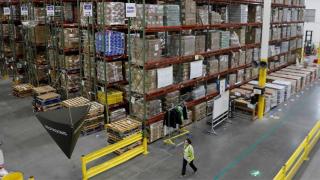 Gigantul e-commerce Amazon anunță supendarea livrărilor de la terți, în afara bunurilor esențiale pentru casă și proviziilor medicale necesare în plină epidemie de Coronavirus