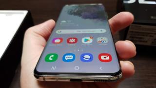 Samsung Galaxy S20: Bateria plătește tribut refresh rate-ului de 120 Hz, recomandăm utilizarea ecranului la 60Hz