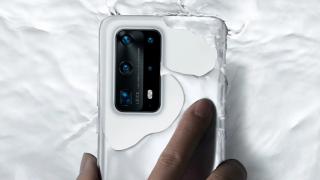 Huawei P40 Pro+ sosește cu două camere telephoto (zoom optic 10x), încărcare wireless la 40W și spate ceramic