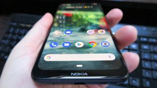 Nokia 7.2: Display luminos, viu colorat cu HDR10