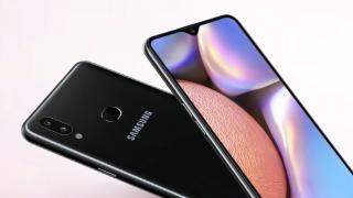 Android 10 ajunge și pe telefoanele entry-level de la Samsung; Galaxy A10s primește acum update-ul