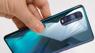 Oppo Find X2 Unboxing: smartphone cu ecran Quad HD și refresh rate de 120 Hz, dotări impresionante pentru un telefon "non Pro"