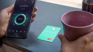Companiile fintech vor să spargă monopolul pieţei POS şi să aducă soluţia mPOS pentru telefoanele Android