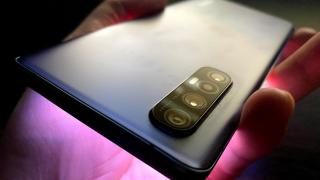 Mobicast #306: Podcast cu dezbatere despre munca de acasă, lansare OnePlus 8 şi unboxing, iPhone SE 2020 şi Dead by Daylight pe mobil