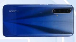 Realme X3 are dotările complete dezvăluite de certificarea TENAA; Suport 5G și cameră quad în spate