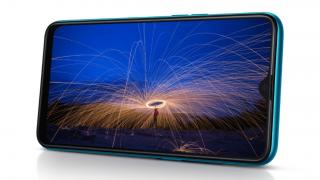 Oppo A12 costă doar 150 de euro și aduce ecran cu decupaj picătură, cameră duală în spate