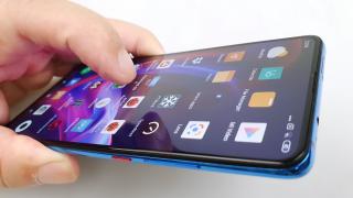 Avertizări pentru utilizatorii de telefoane Xiaomi; Un cercetător în securitate susține că device-urile colectează datele de navigare
