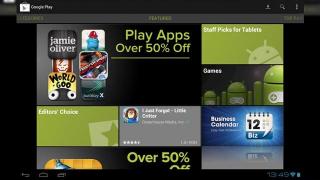 Google Play primește o mică actualizare, nu mai confundă aplicațiile third party și nu le mai suprascrie