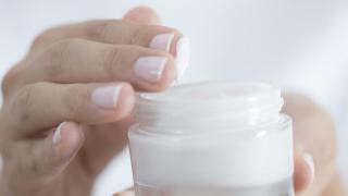 Crema împotriva 5G i-a adus unui speculant jumătate de milion de dolari; Iată ce conţine
