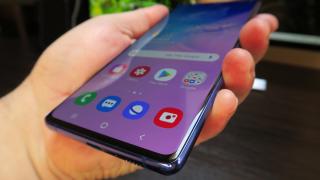 Samsung Galaxy S10 Lite: Conectivitate rapidă, atât pe WiFi cât și pe 4G LTE