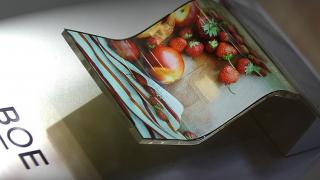 Competiția de pe piața panourilor OLED crește semnificativ, iar Samsung și LG se tem de o situație în care companiile din China vor acapara segmentul mai devreme sau mai târziu