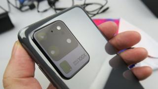 Samsung aduce o funcționalitate close-up zoom/macro pe Galaxy S20 Ultra odată cu noul update software