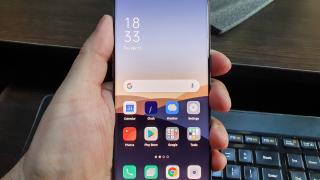 Oppo Reno 3 Pro (5G): Display-ul cel mai luminos de pe un telefon midrange testat vreodată