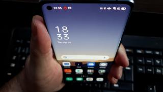 Oppo Reno 3 Pro (5G): Baterie cu autonomie între Galaxy A51 şi A71