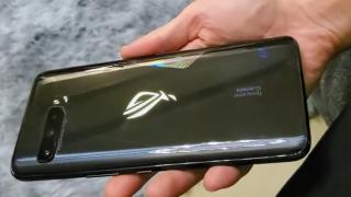 ASUS ROG Phone 3 primeşte video hands on, avem şi scăpări ZenFone 7 în GeekBench, cu 16 GB RAM