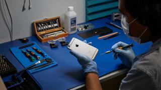 Apple extinde programul destinat service-urilor independente și în România; Iată cum puteți aplica