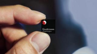 Snapdragon 875 (procesor pe arhitectură 5 nm), dar şi alte noi modele apar într-un roadmap pe următoarele luni; Este menționat şi Snapdragon 735