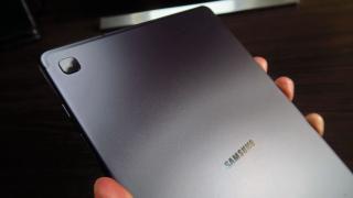 Samsung Galaxy Tab S6 Lite: Design unibody metalic - clasic, comod, solid