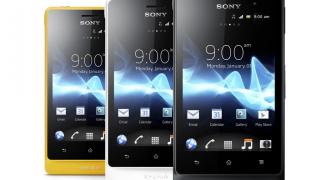 Sony anunță Xperia Go și Xperia Acro S, smartphone-uri cu Android rezistente la apă