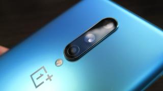 Un device misterios numit "OnePlus KB2001" apare în GeekBench cu procesor Snapdragon 865; Ar putea fi OnePlus 8T