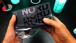 OnePlus Nord unboxing şi primele impresii: revenirea la origini, cu un telefon super-high-midrange cu 6 camere, 5G, nuanţă "marină"