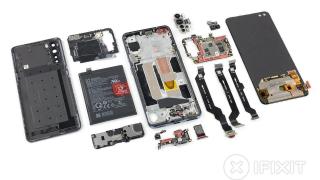 OnePlus Nord e uşor de reparat, conform disecţiei iFixit; Iată telefonul dezasamblat şi apoi asamblat de Carl Pei, fondator OnePlus (Video)