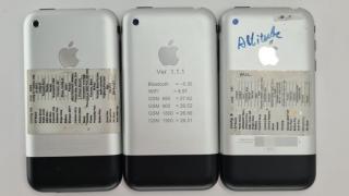 Prototipuri ale primului iPhone din istorie apar în noi fotografii, cu diferite abordări pentru butonul Mute