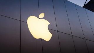 Apple atinge cota de 2 trilioane de dolari, prosperă chiar şi pe timp de criză