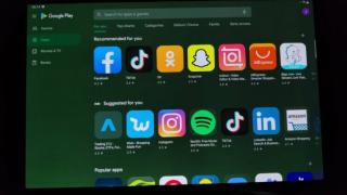 Probleme cu nuanţa verde a ecranului semnalate pe Galaxy Note 20 Ultra, Galaxy Tab S7