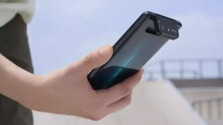 ASUS ZenFone 7 este acum oficial; Flagship cu CPU Snapdragon 865, cameră foto rotativă și ecran AMOLED 90Hz