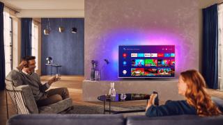 Noua gama de televizoare Philips The One 2020 ajunge în România, cu stand elegant, 4 porturi HDMI, panou 4K OLED