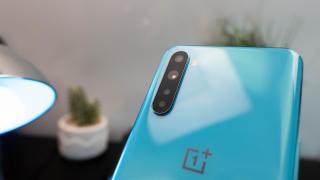 OnePlus Nord: Hardware super-high-midrange pe reţeta deja consacrată