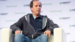 Continuă problemele pentru HTC: CEO-ul Yves Maitre îşi dă demisia după mai puţin de un an