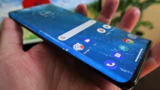 Care sunt cele mai populare diagonale de telefoane mobile? Răspunsul vine printr-un sondaj Mobilissimo & Motorola